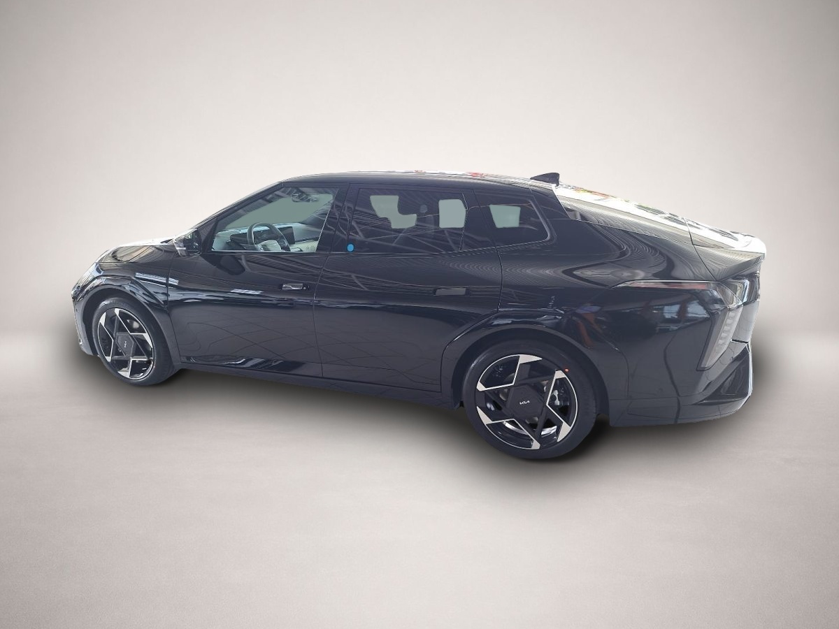 KIA EV4 (10/2025, ELECTRIC)