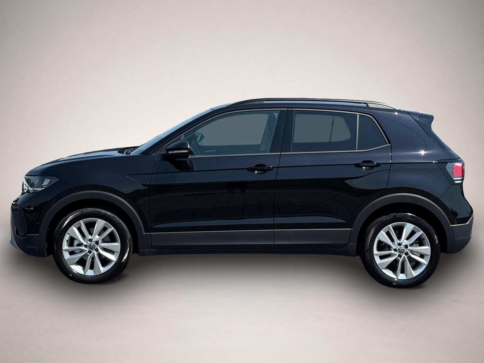 Volkswagen T-Cross (06/2026, Benzin)