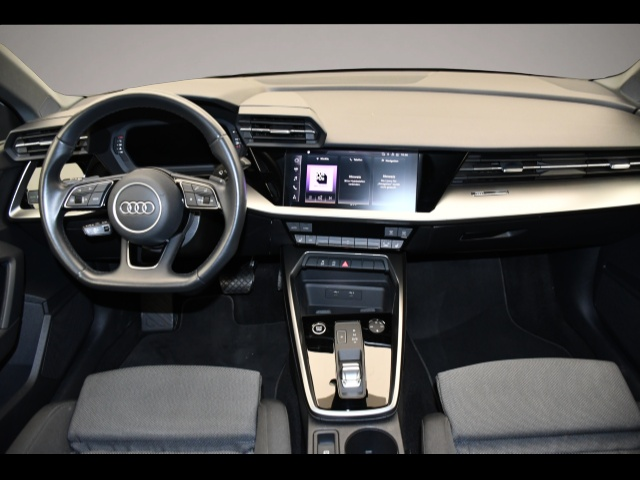 Audi A3 (06/2022, Benzin)