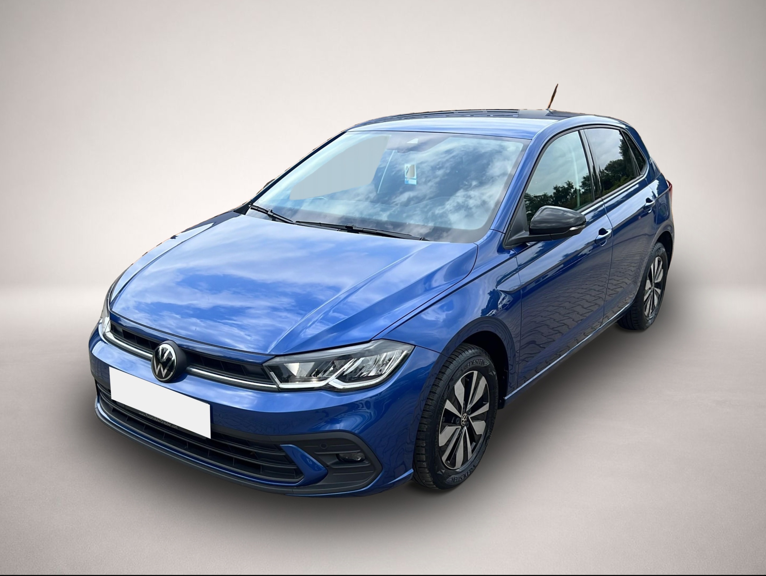 Volkswagen Polo (10/2025, Benzin)