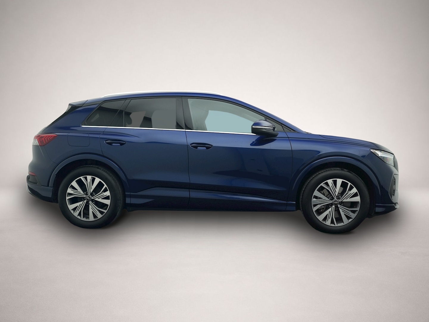 Audi Q4 e-tron (10/2023, ELECTRIC)