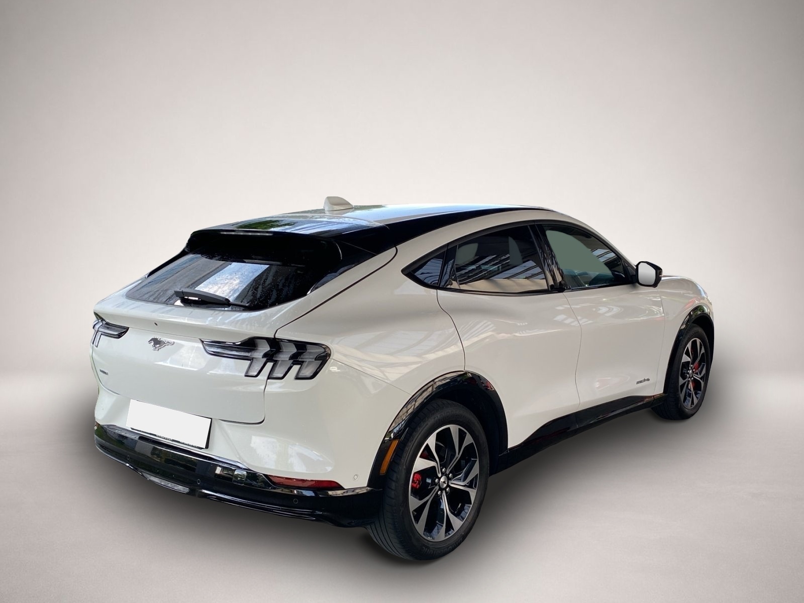 Ford Mustang Mach-E (03/2022, ELECTRIC)