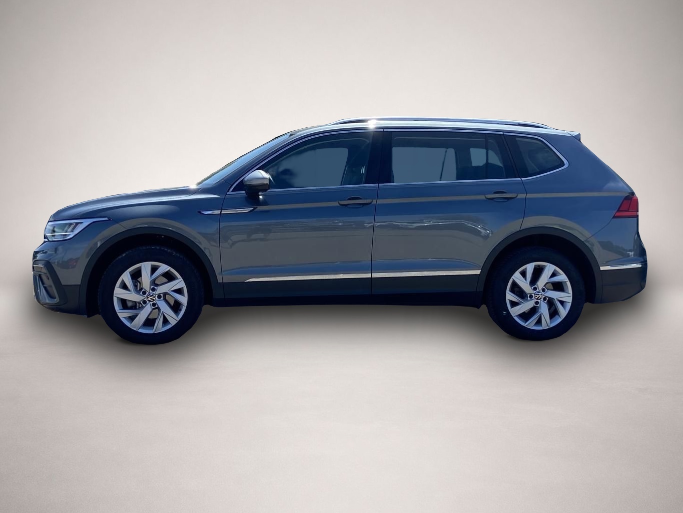 Volkswagen Tiguan Allspace (04/2025, )