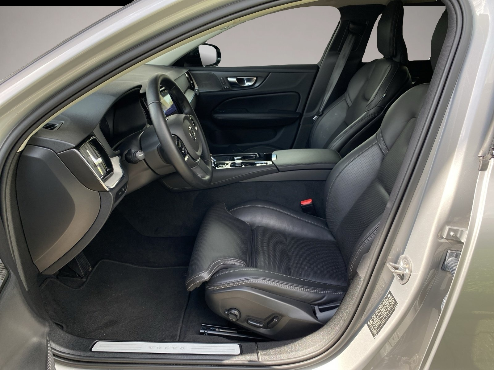 Volvo V60 (09/2024, )