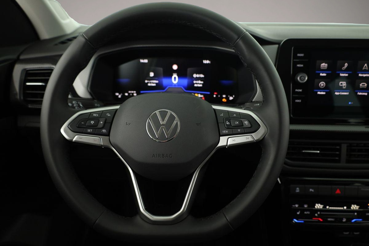 Volkswagen T-Cross (03/2026, Benzin)