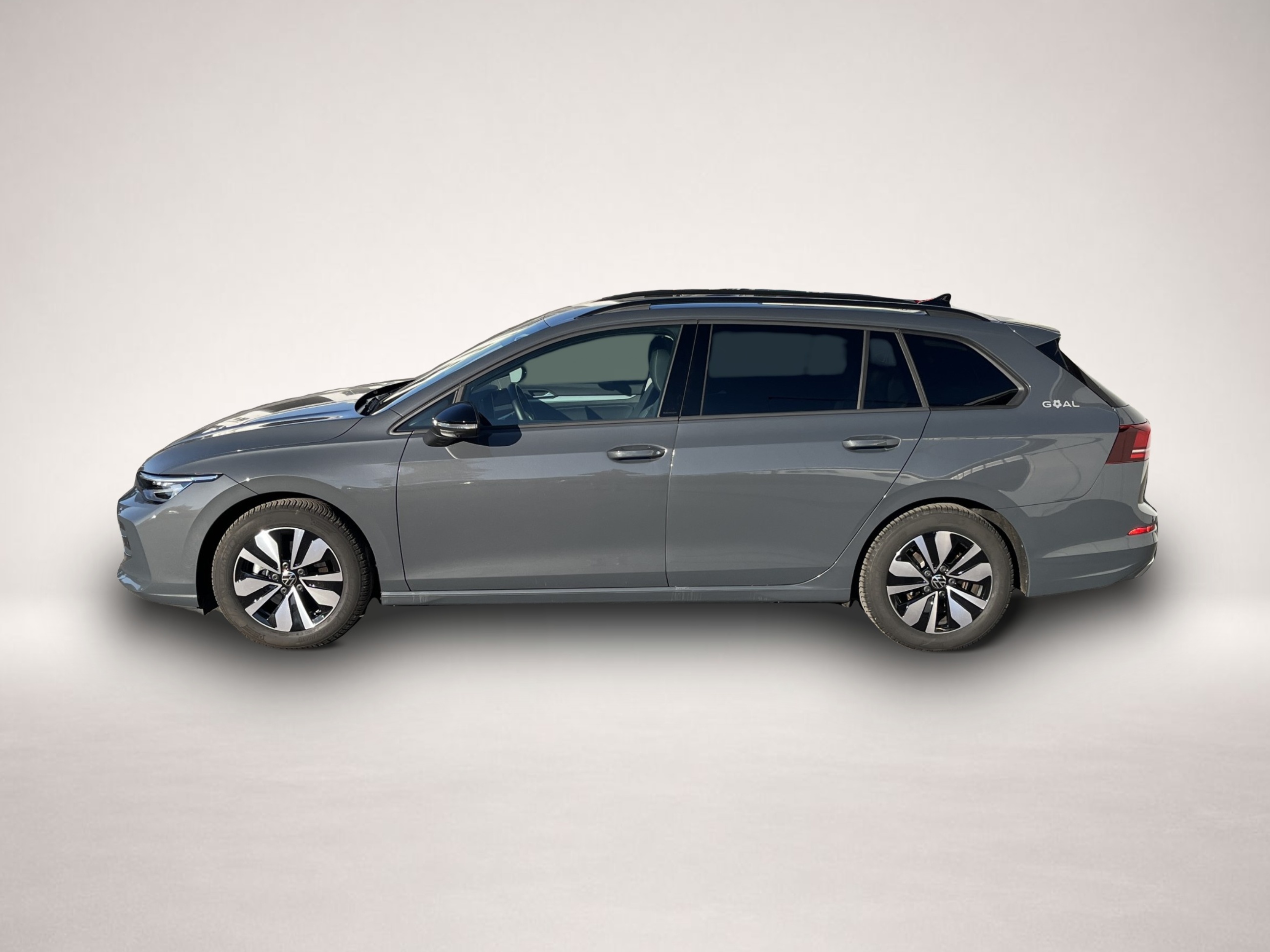 Volkswagen Golf (10/2025, Benzin)
