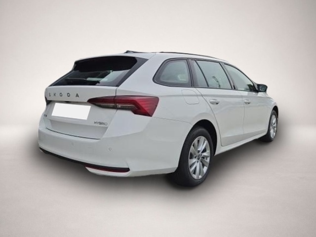 Skoda Octavia (05/2026, Benzin)