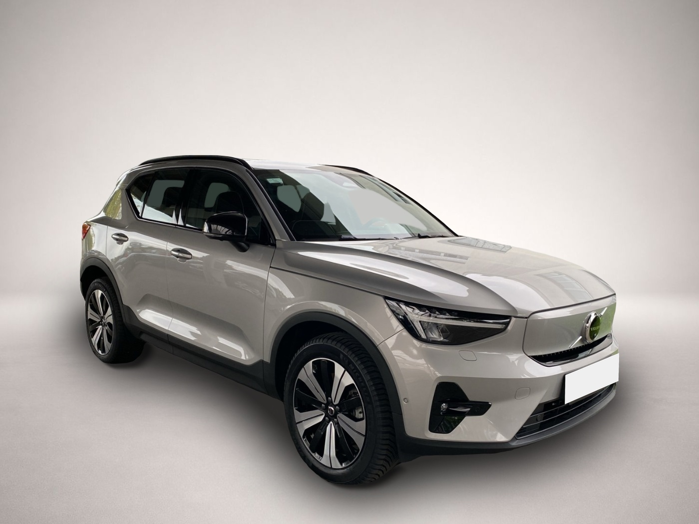 Volvo XC40 (11/2022, ELECTRIC)