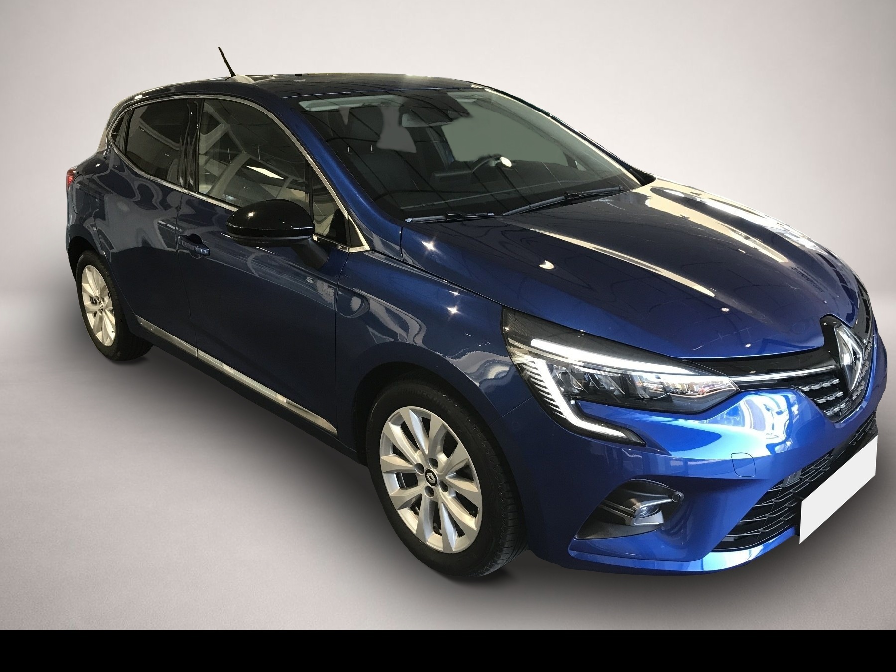 Renault Clio (10/2022, Benzin)