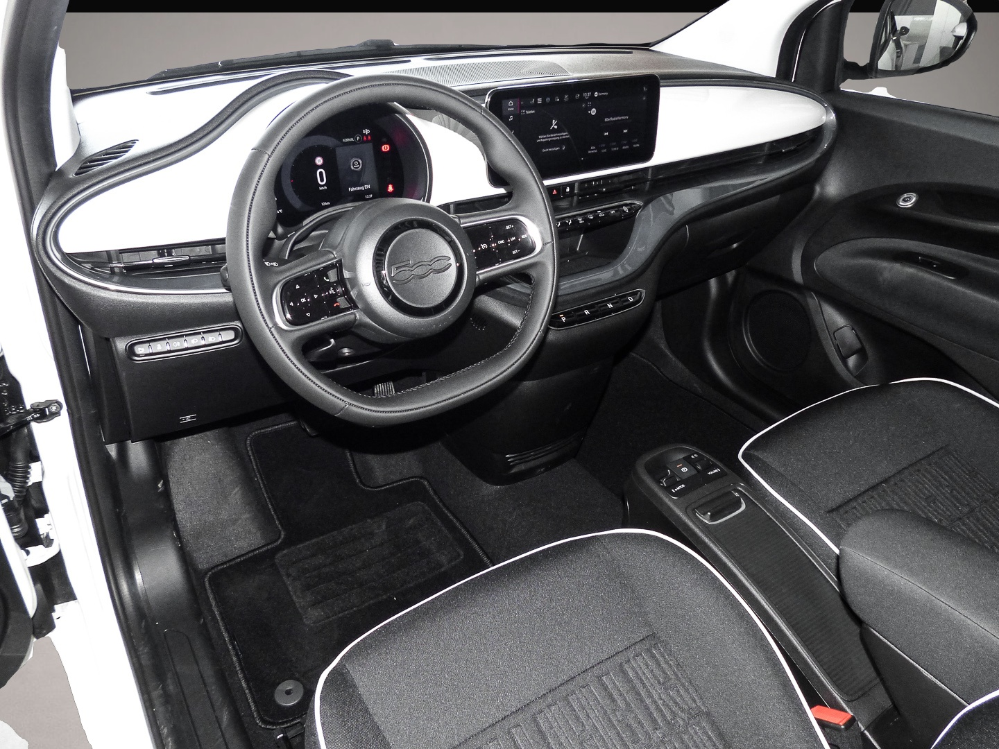 Fiat 500e (, ELECTRIC)