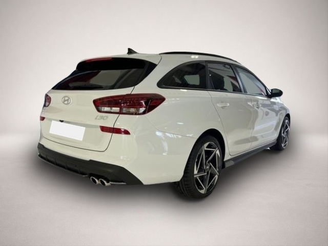 Hyundai i30 (11/2025, Benzin)