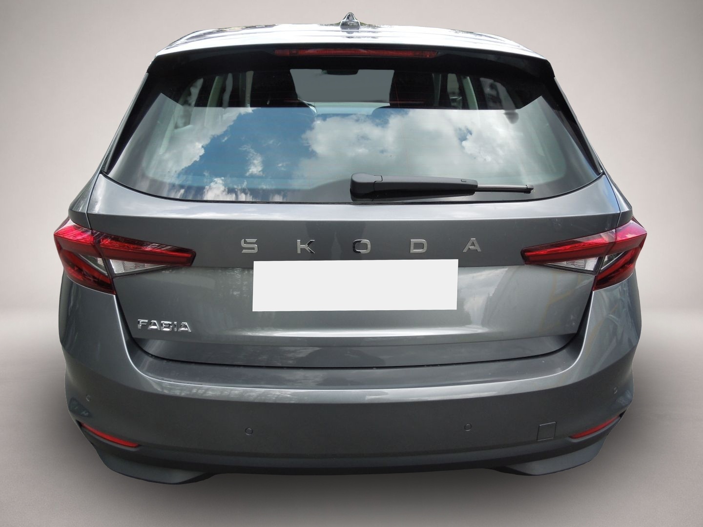 Skoda Fabia (, Benzin)