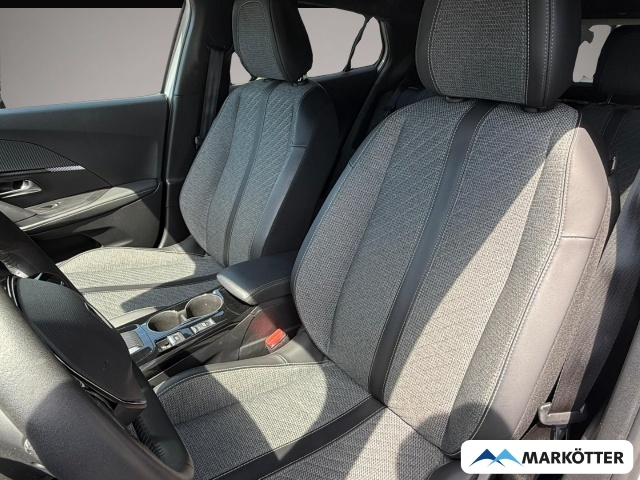 Peugeot 2008 (06/2024, Benzin)