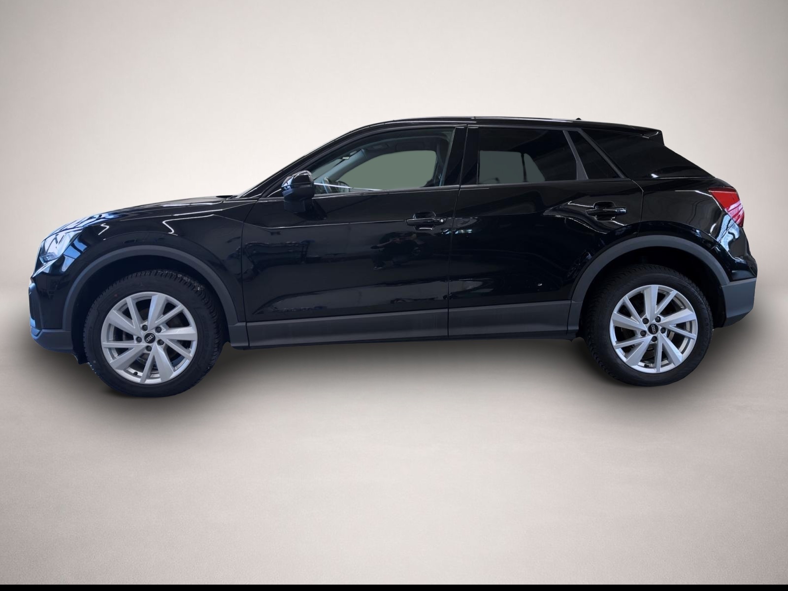 Audi Q2 (09/2022, Benzin)
