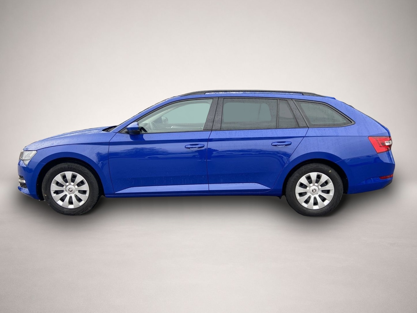 Skoda Superb (06/2022, )