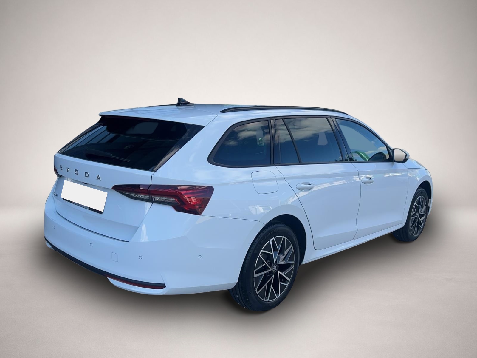 Skoda Octavia, image 5 of 8