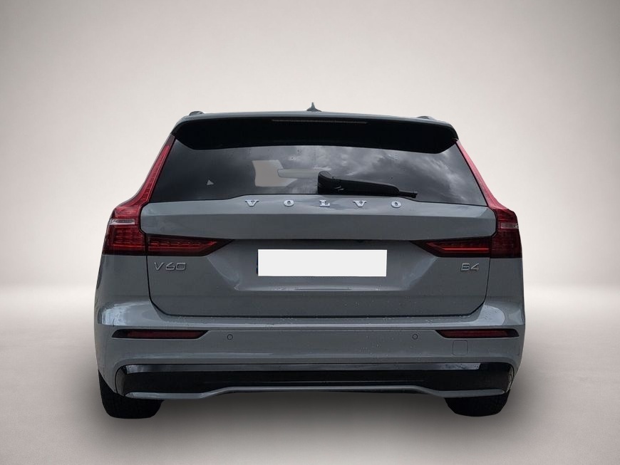 Volvo V60 (11/2025, Benzin)