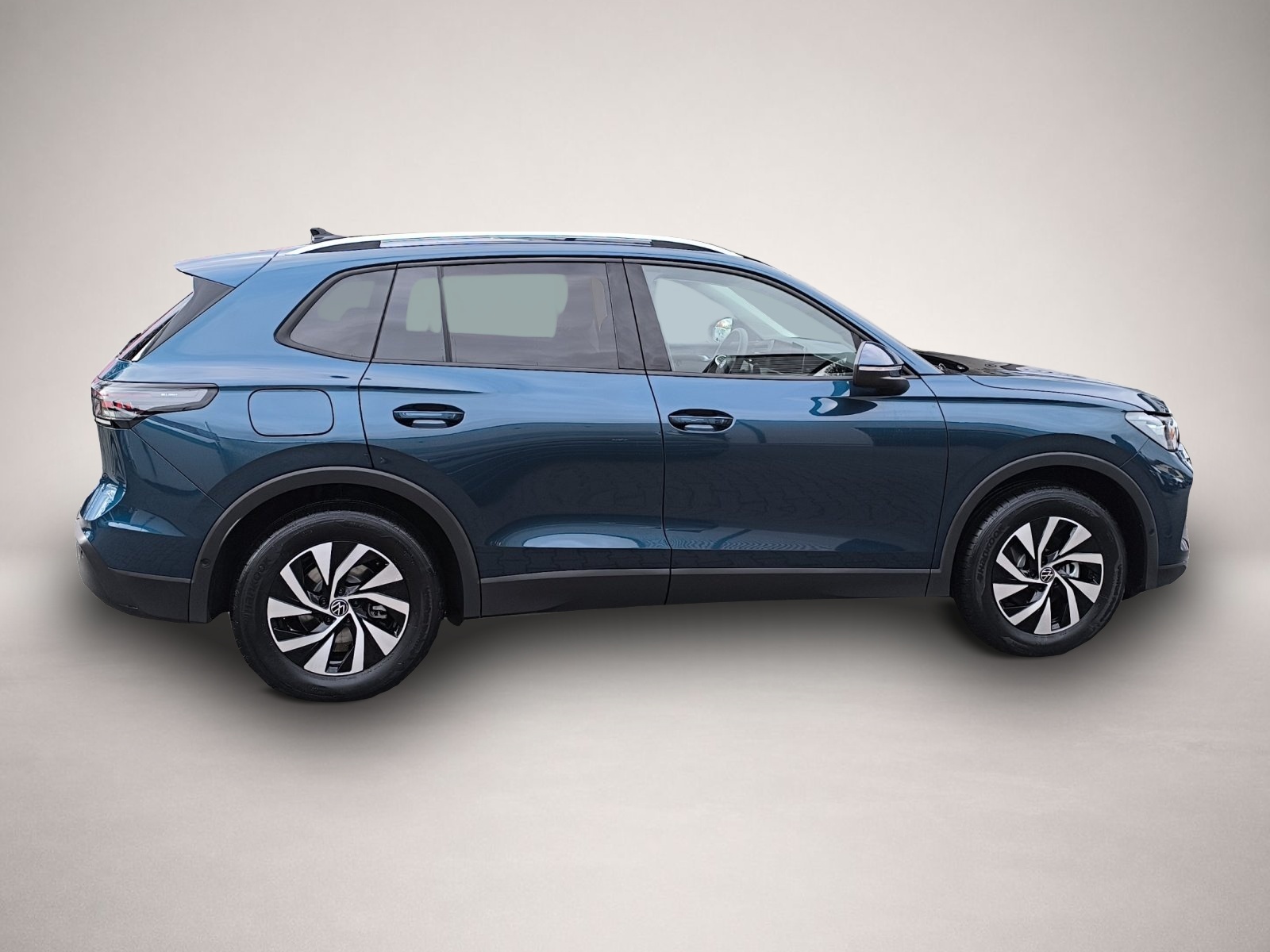 Volkswagen Tiguan (04/2026, Benzin)