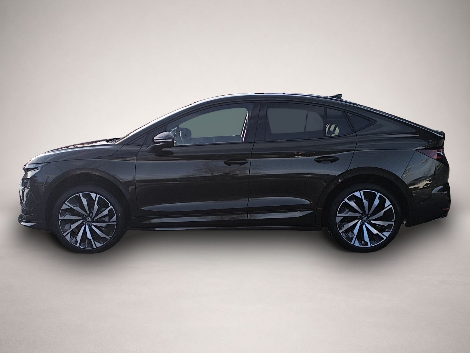 Skoda Enyaq (02/2026, ELECTRIC)