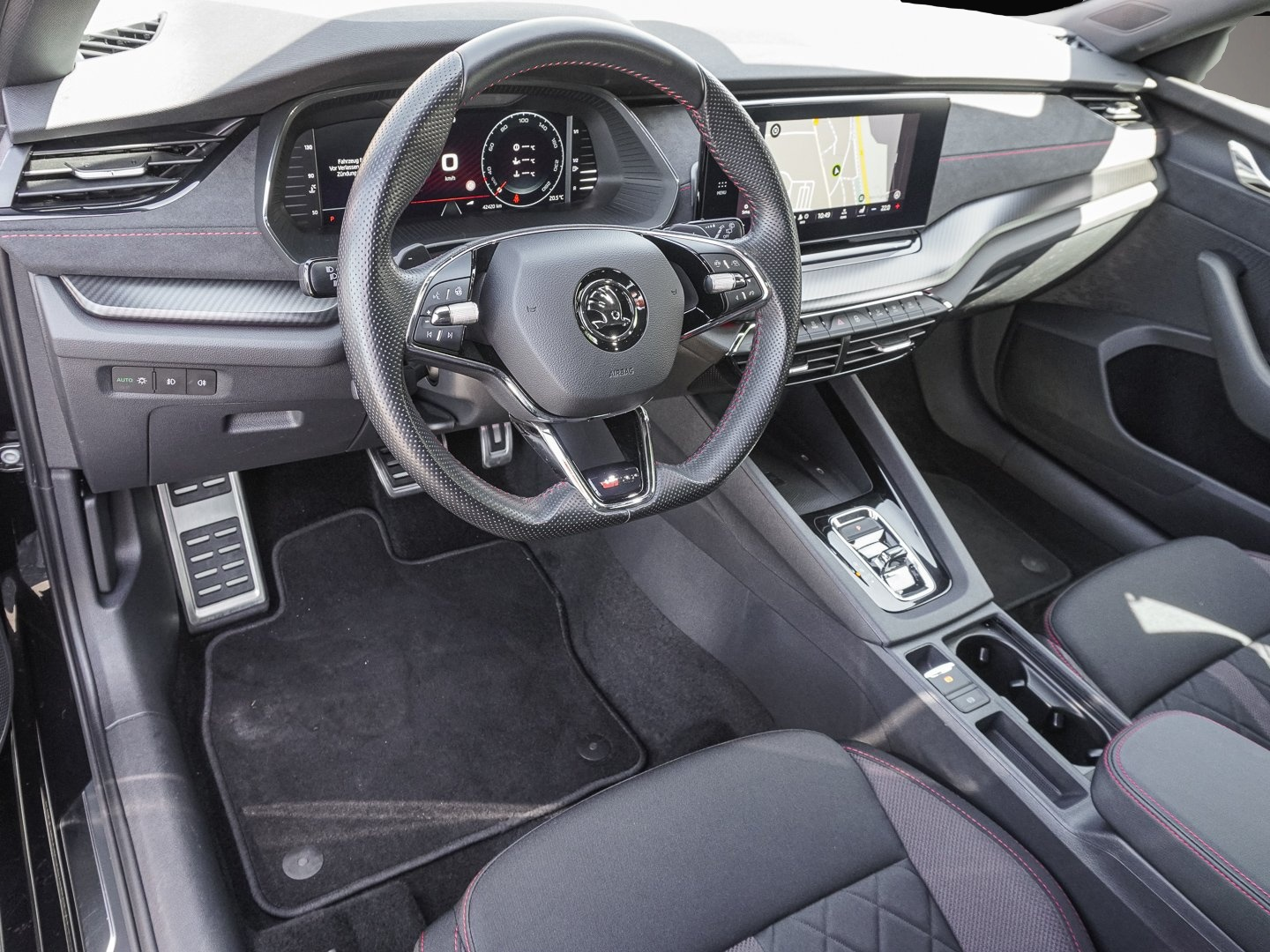 Skoda Octavia (03/2024, Benzin)
