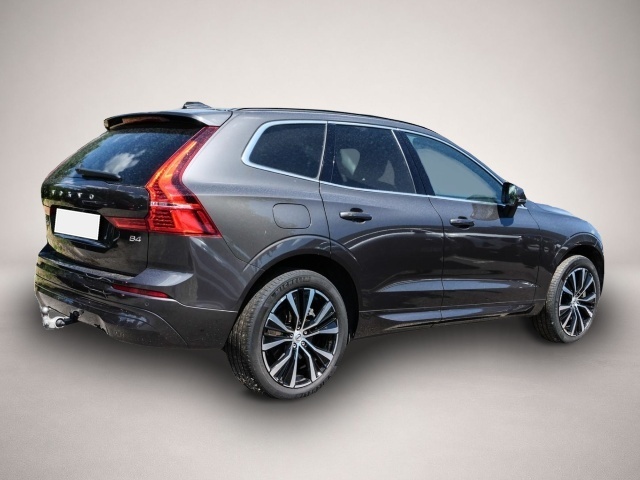 Volvo XC60 (12/2023, Benzin)
