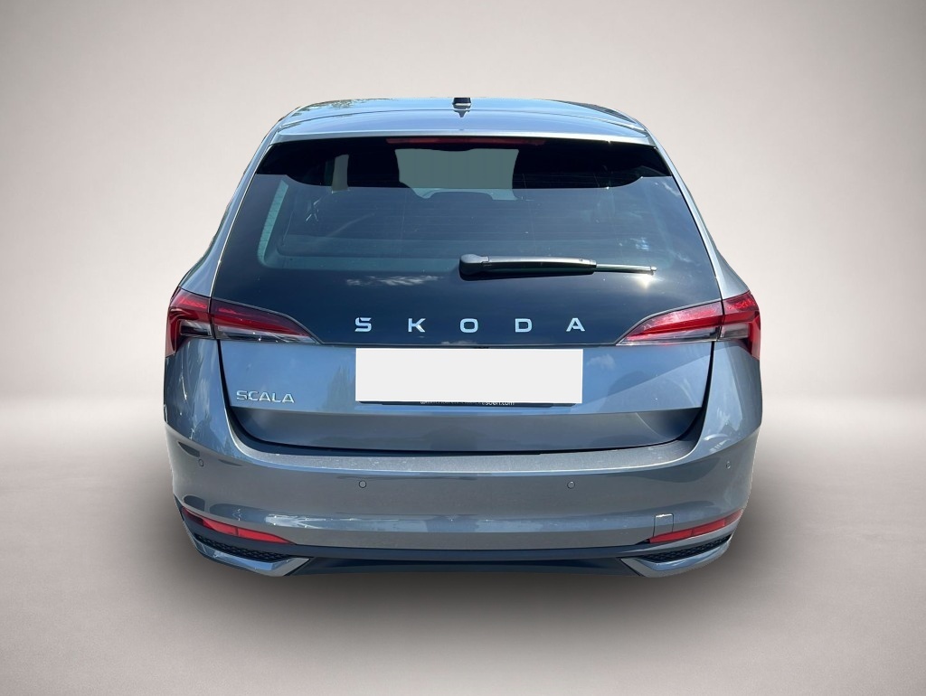 Skoda Scala (07/2025, Benzin)