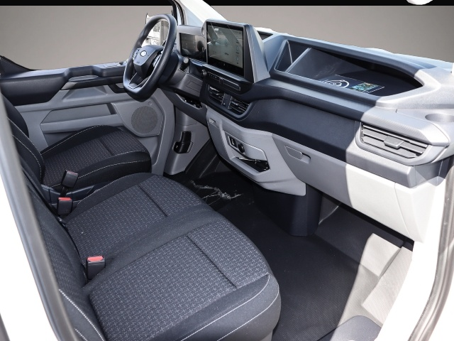 Ford Transit Custom (06/2026, ELECTRIC)