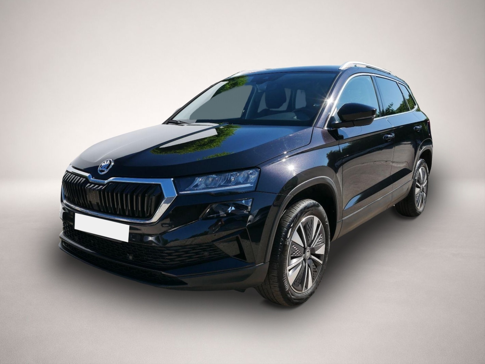 Skoda Karoq (04/2025, Benzin)