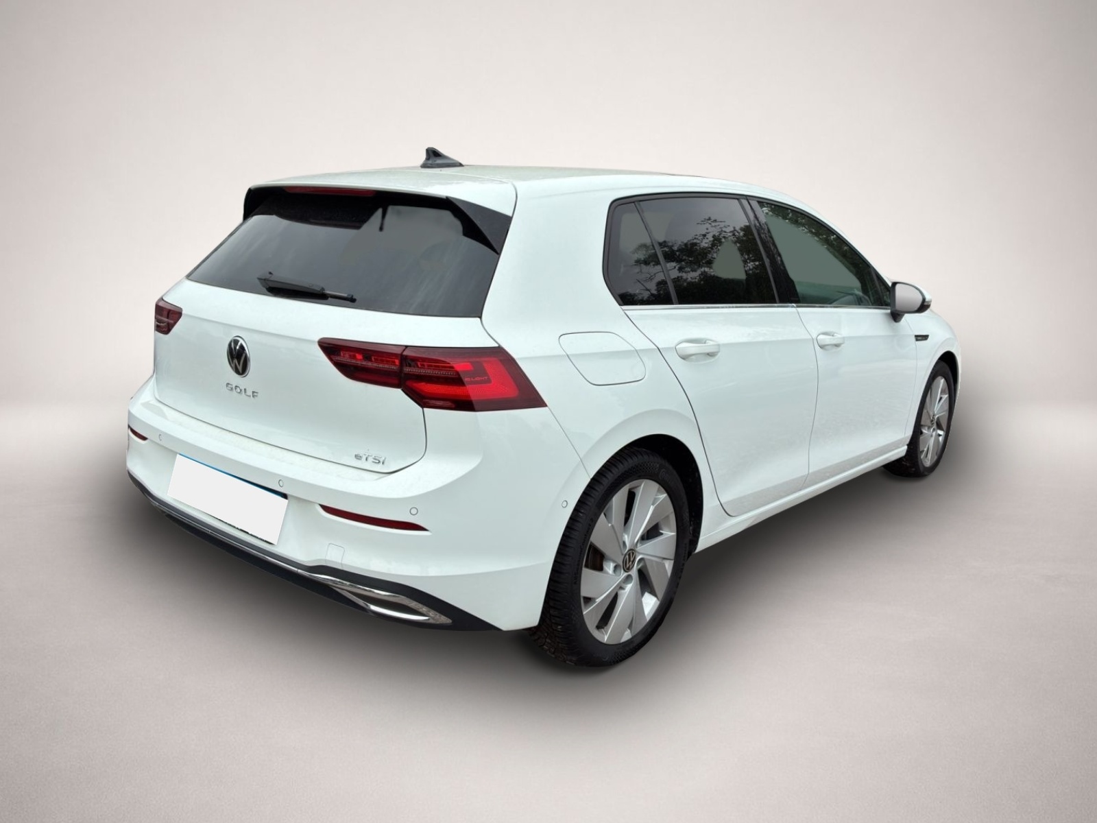 Volkswagen Golf (02/2023, Benzin)