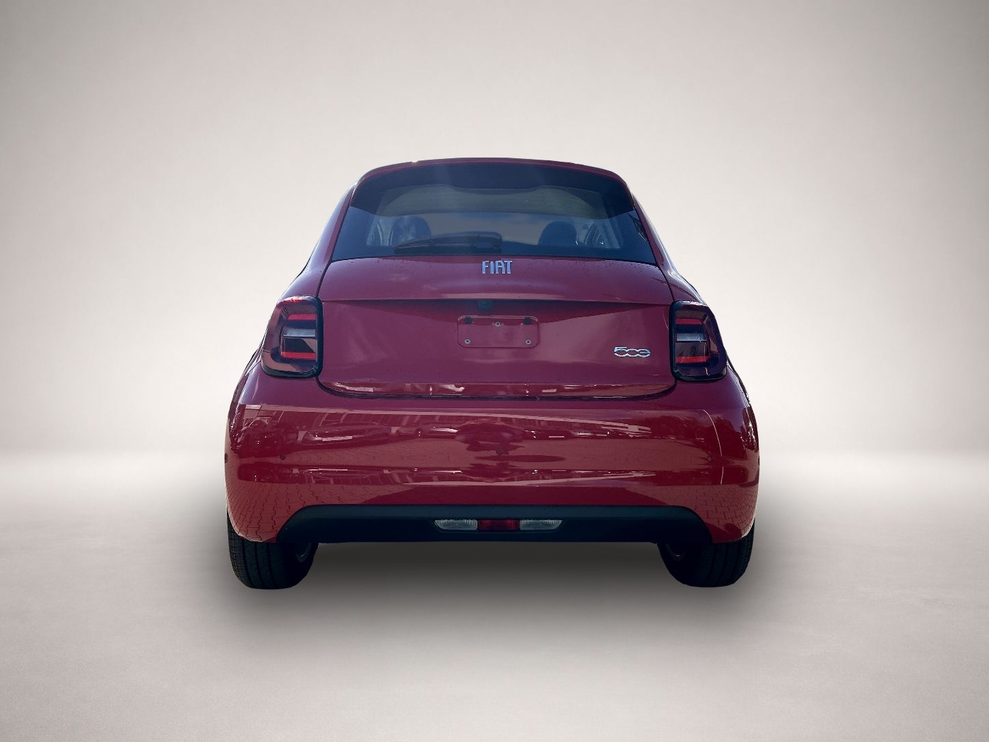Fiat 500e, image 3 of 7