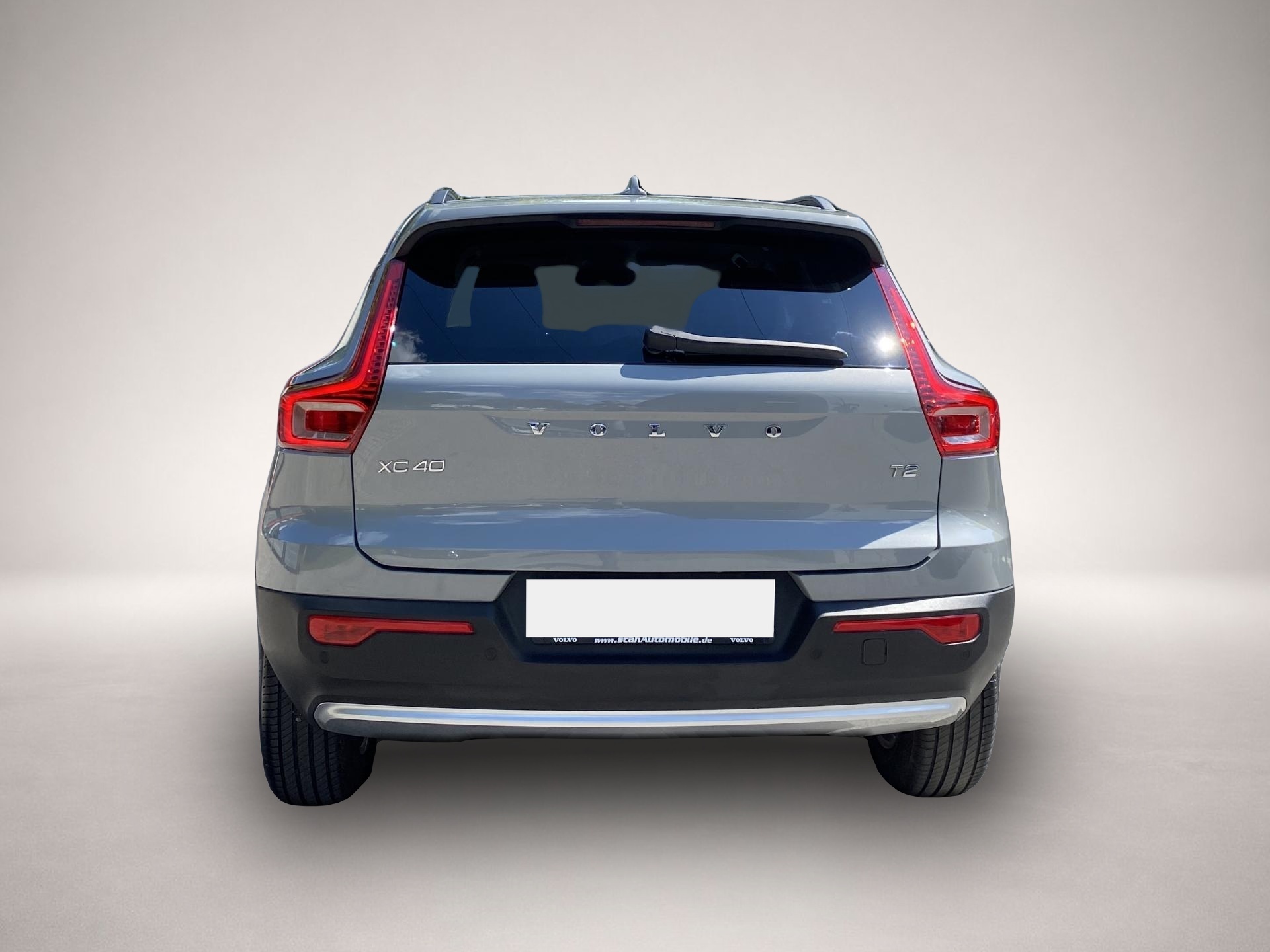 Volvo XC40 (07/2023, Benzin)