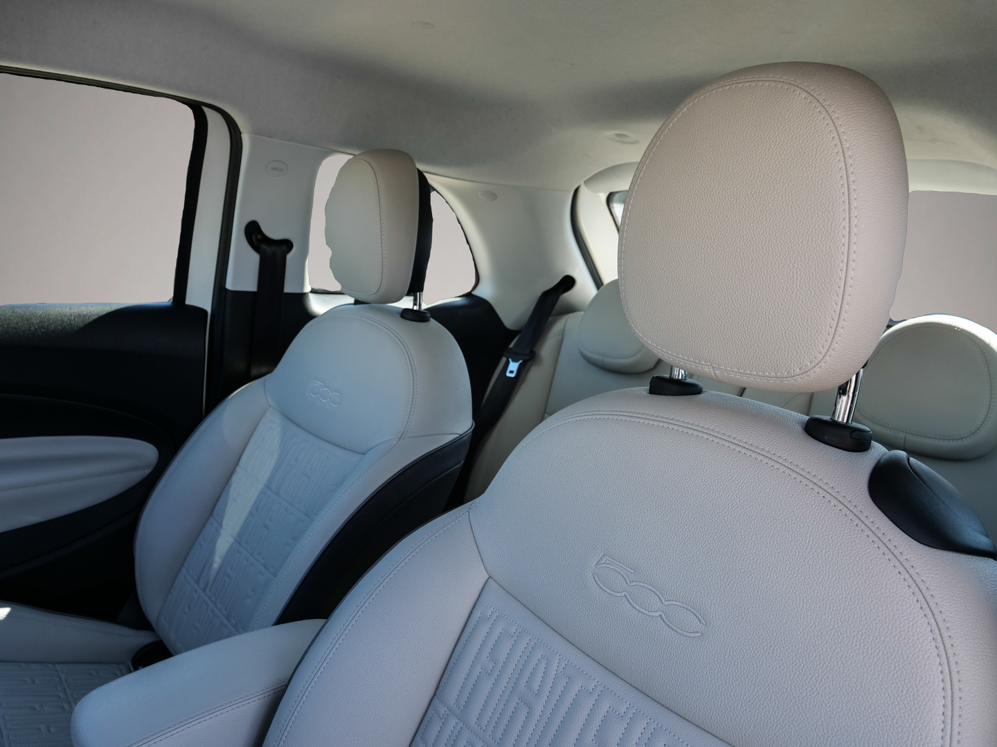 Fiat 500e (02/2023, ELECTRIC)
