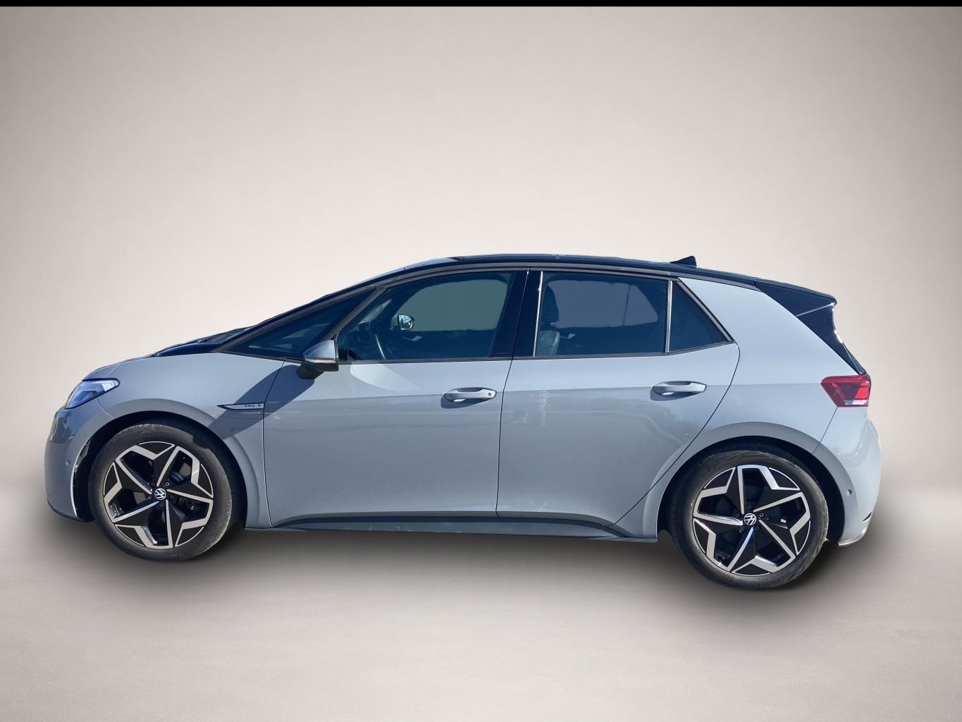 Volkswagen ID.3 (05/2023, ELECTRIC)