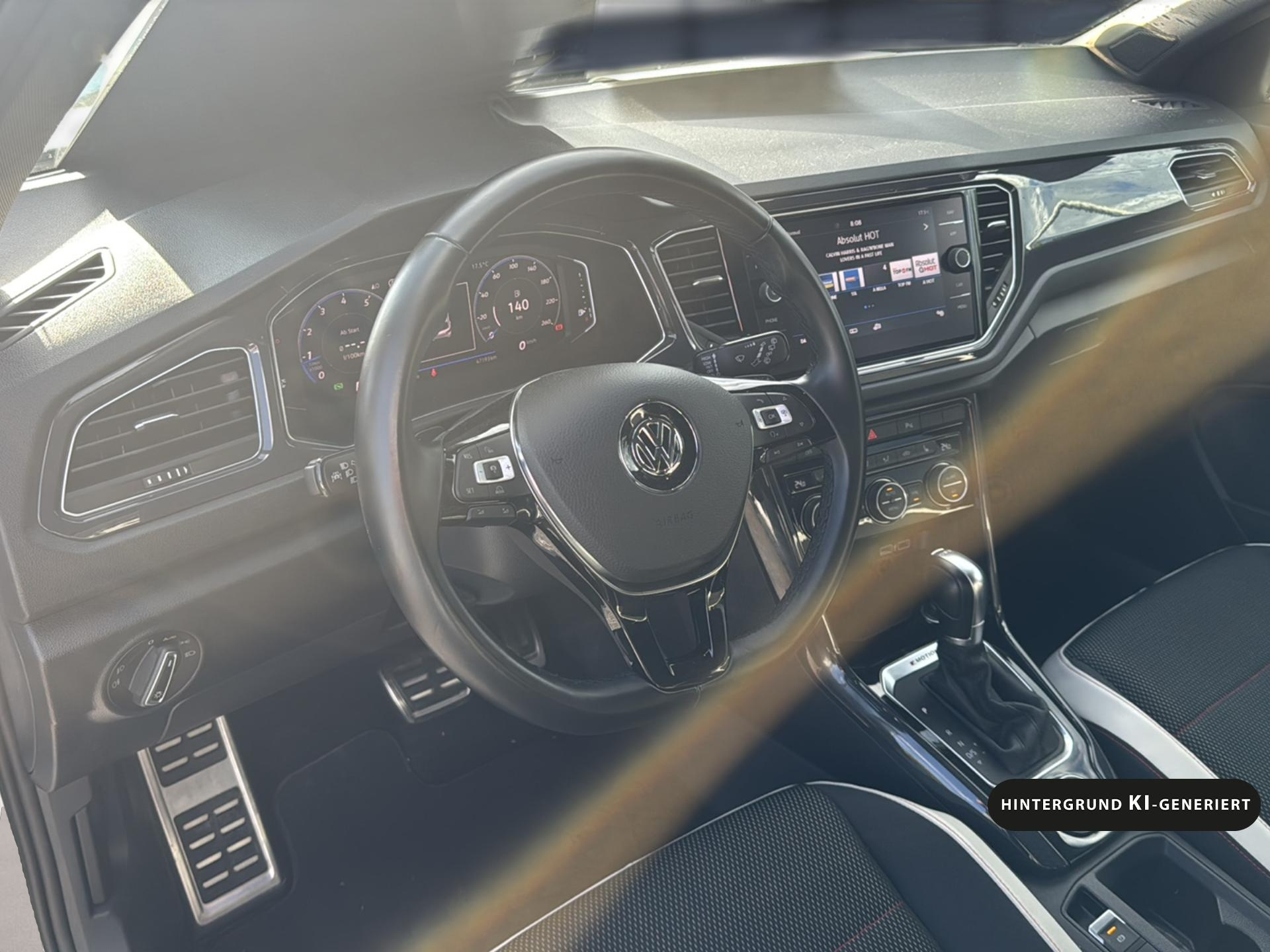 Volkswagen T-Roc (07/2018, Benzin)