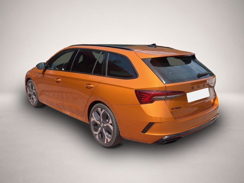 Skoda Octavia (03/2025, Benzin)