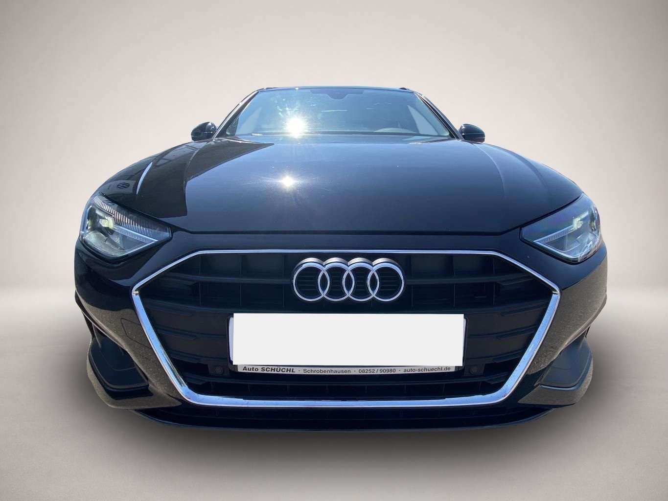 Audi A4 (08/2022, )