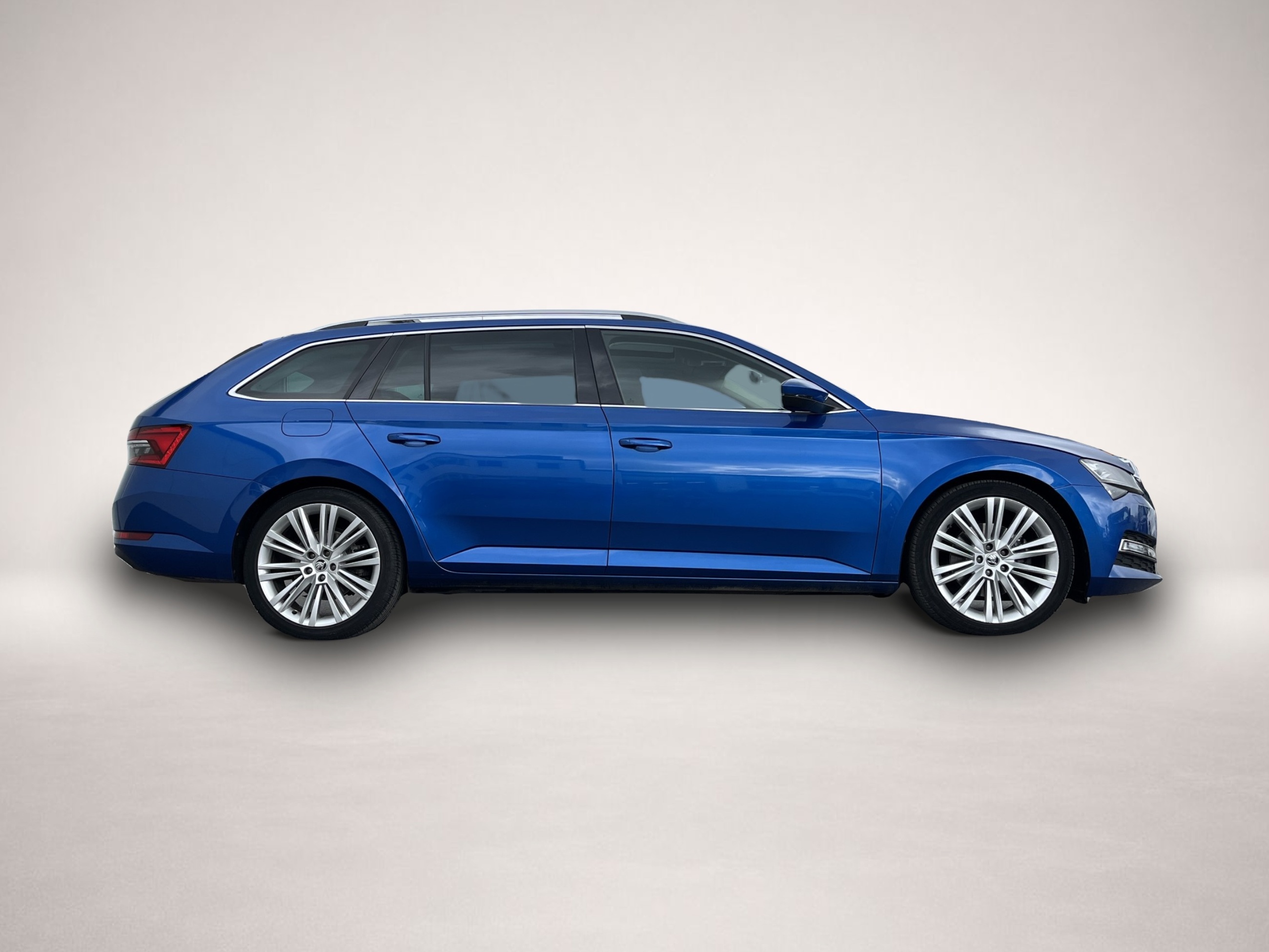 Skoda Superb (12/2021, Diesel)