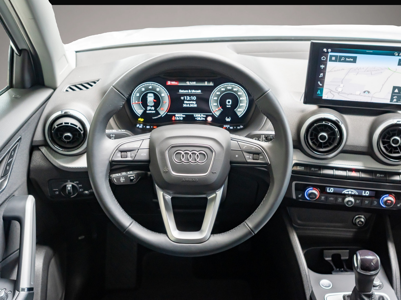 Audi Q2 (10/2025, Benzin)