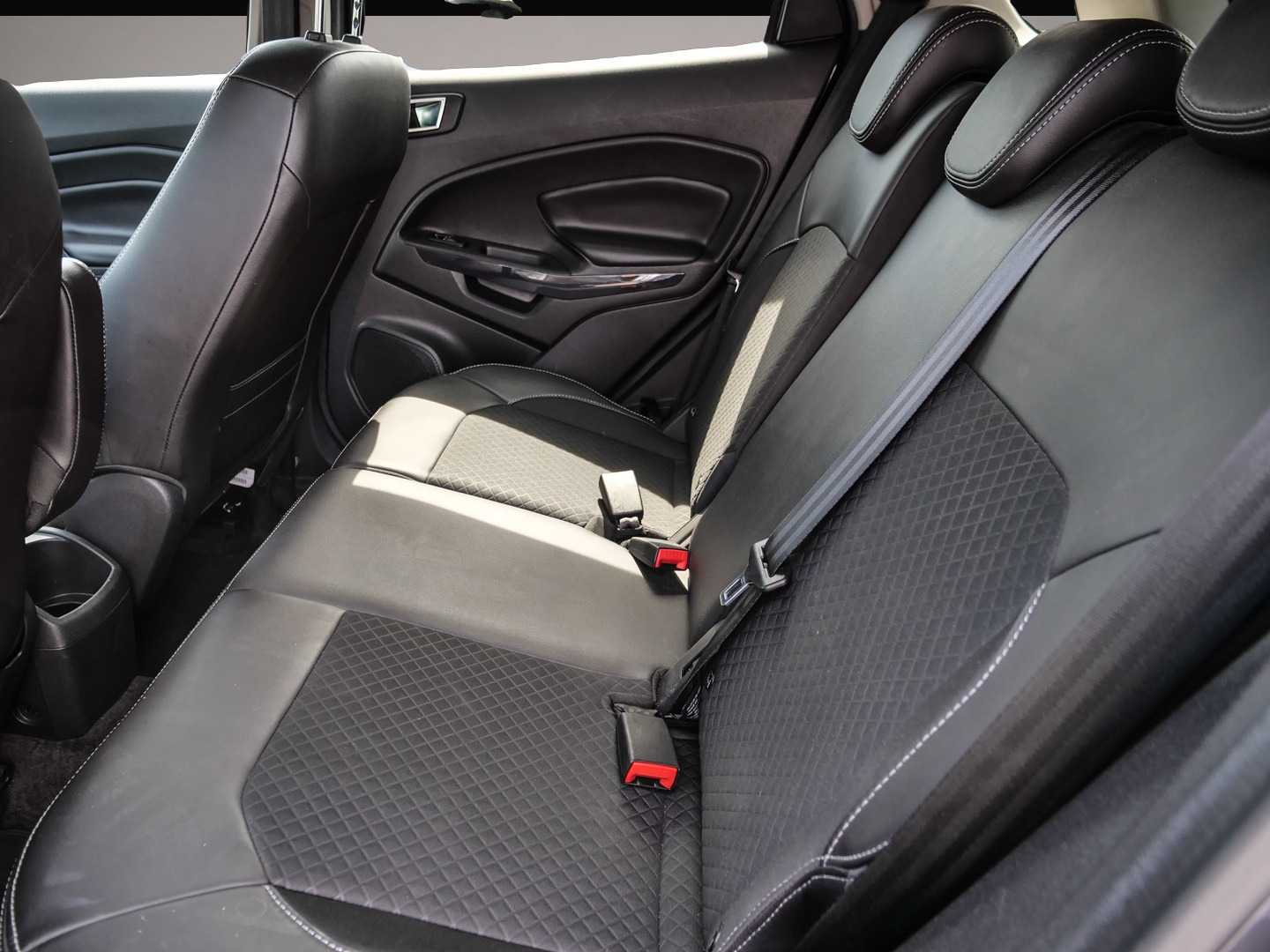 Ford EcoSport (09/2017, Benzin)