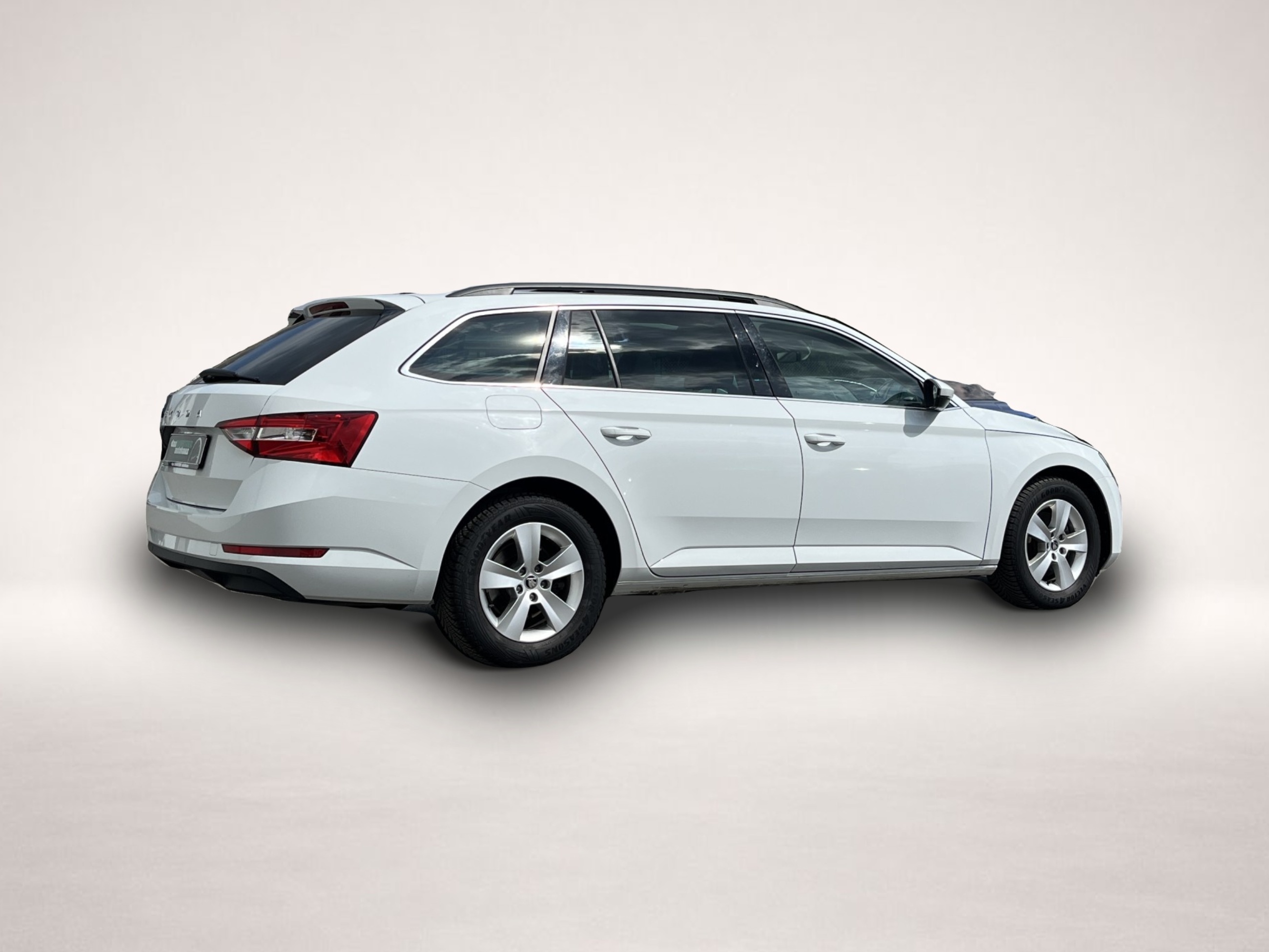 Skoda Superb (02/2022, Diesel)