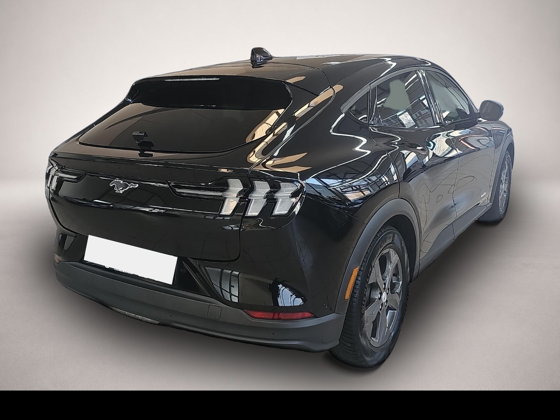 Ford Mustang Mach-E (02/2023, ELECTRIC)