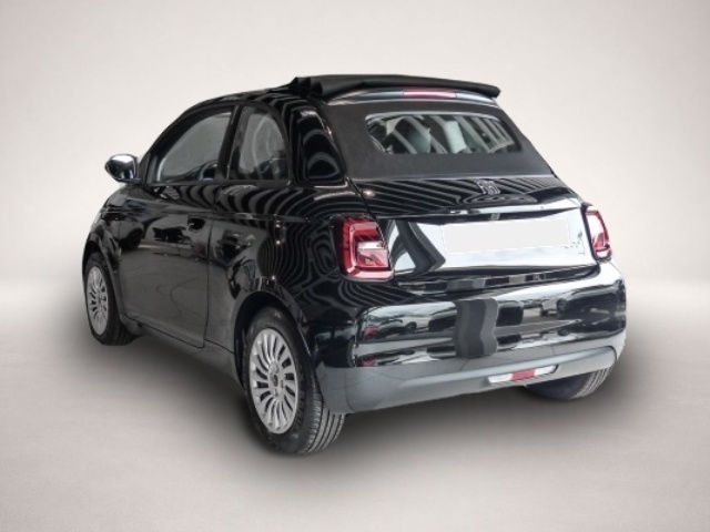 Fiat 500e, image 2 of 5
