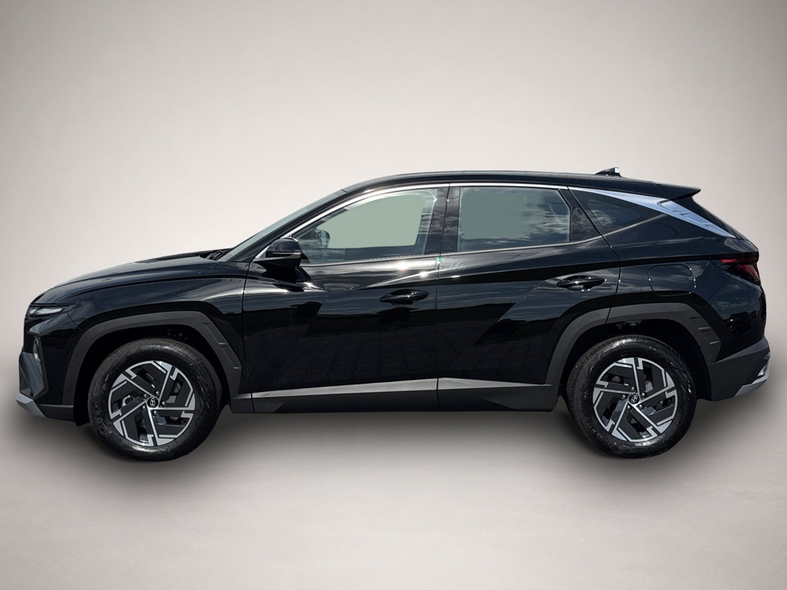 Hyundai Tucson, image 2 of 4