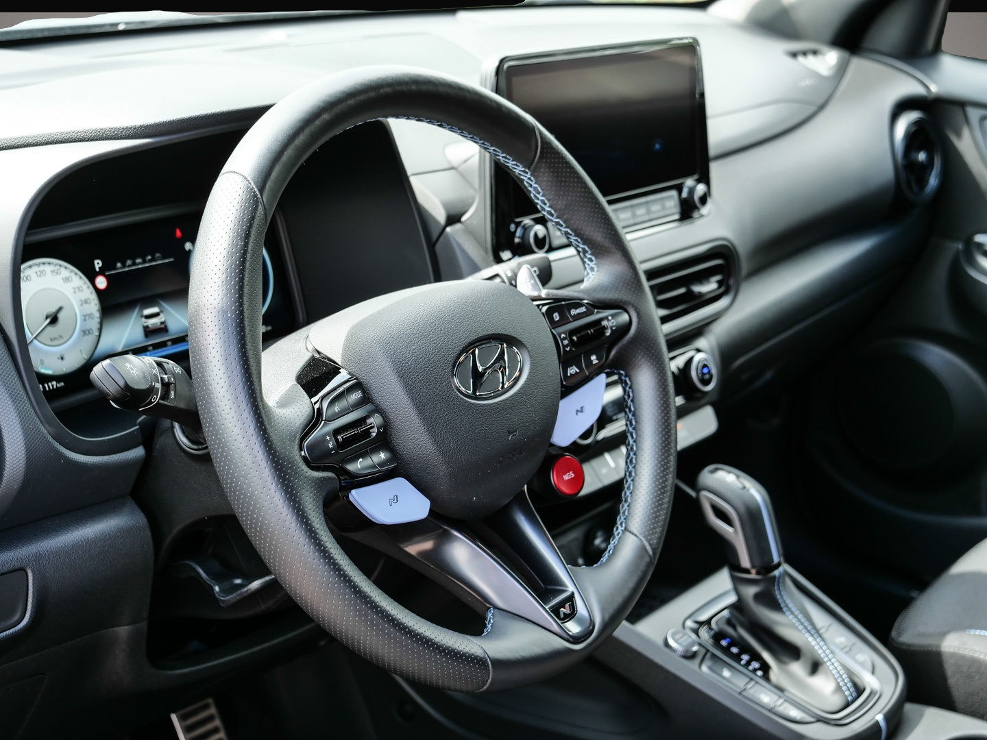 Hyundai KONA (06/2023, Benzin)