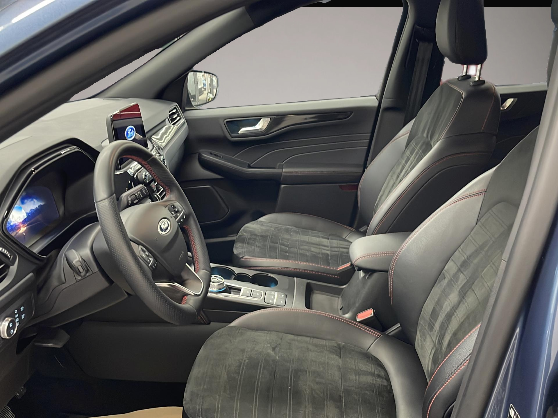 Ford Kuga (10/2022, Hybrid (Benzin/Elektro))