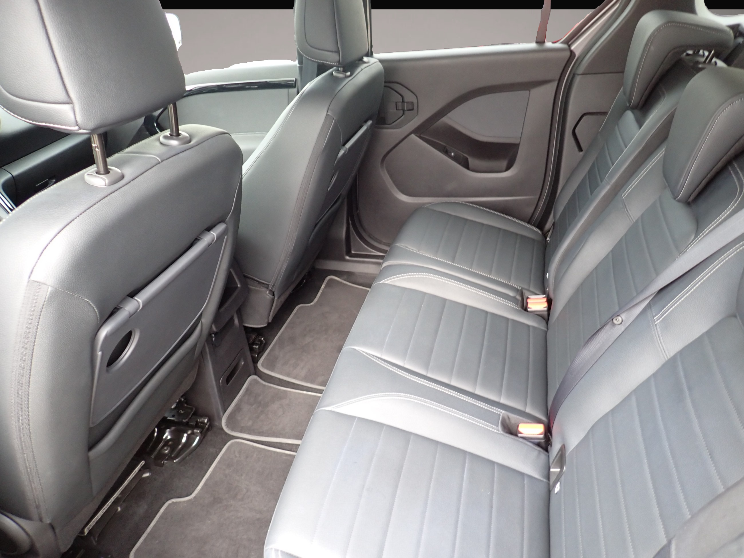 Mercedes-Benz T-Class (06/2023, )