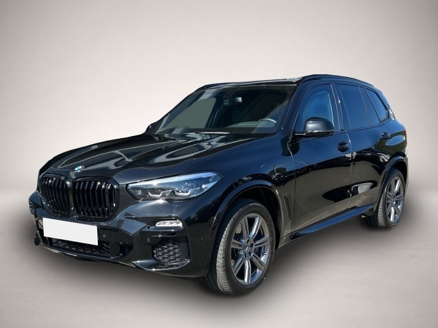 BMW X5 (02/2021, Benzin)
