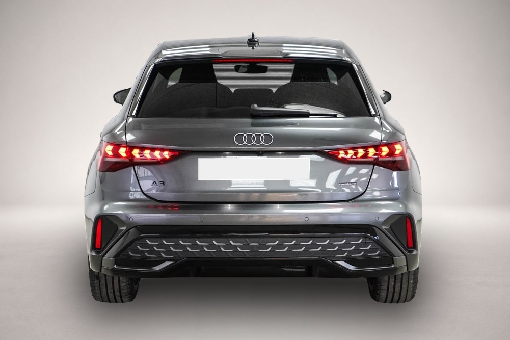 Audi A3 (03/2026, Benzin)