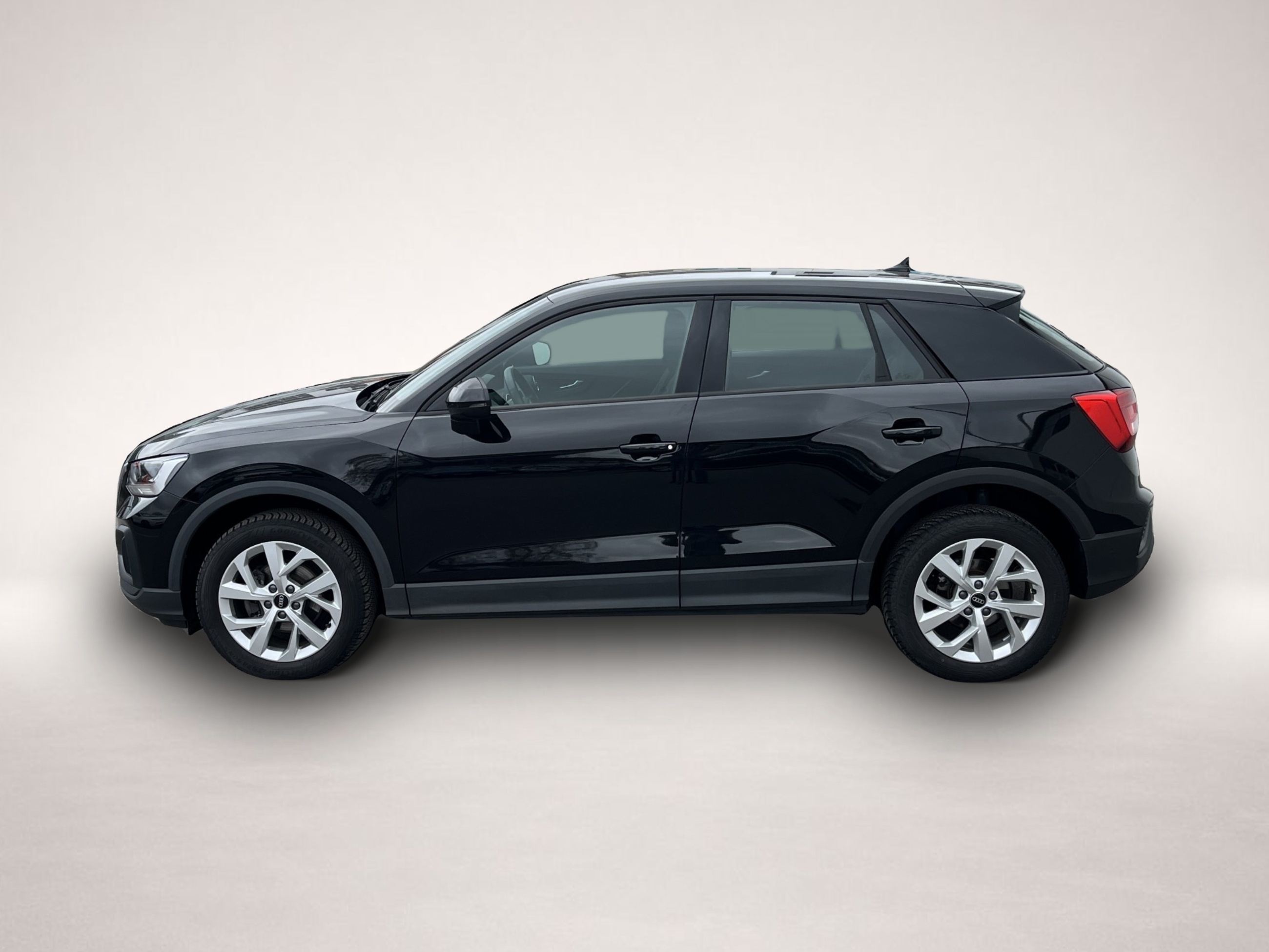 Audi Q2 (07/2022, Benzin)