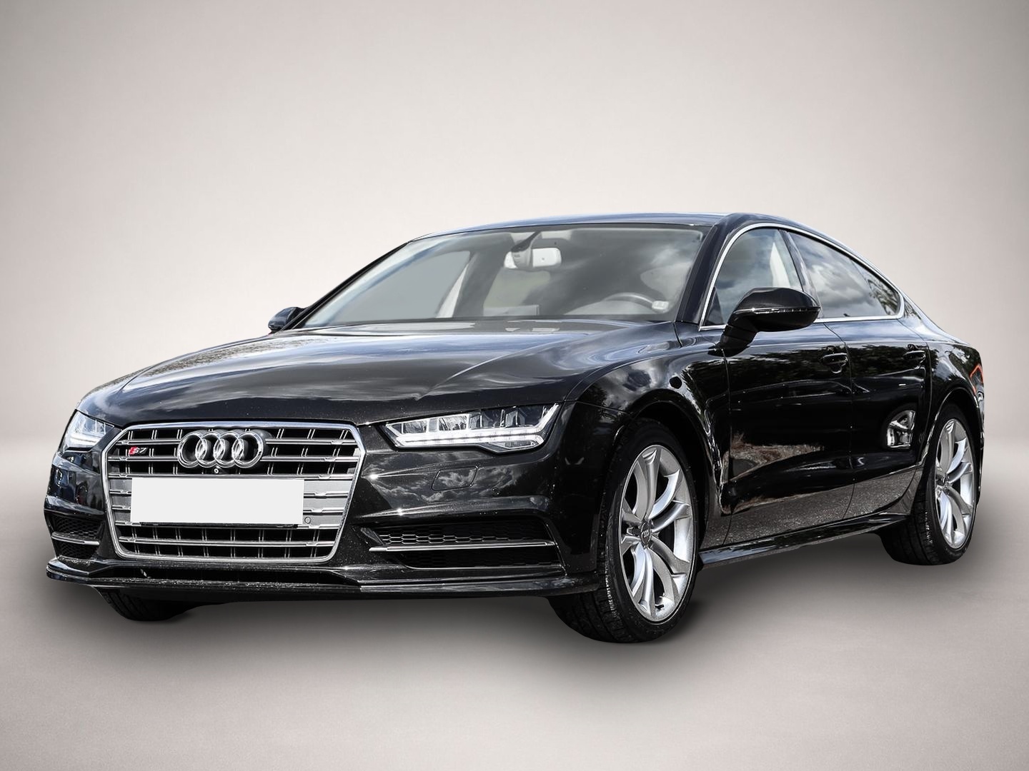 Audi quattro (04/2017, Benzin)